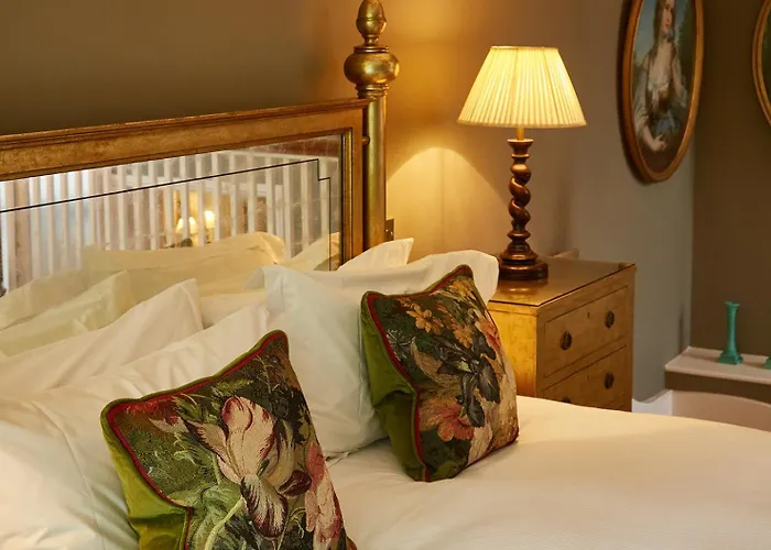 Ockenden Manor Hotel & Spa