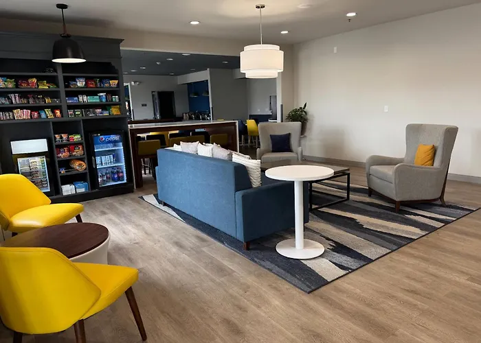Comfort Inn & Suites Olathe - Kansas City