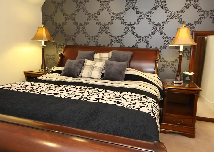 Mansion House Hotel