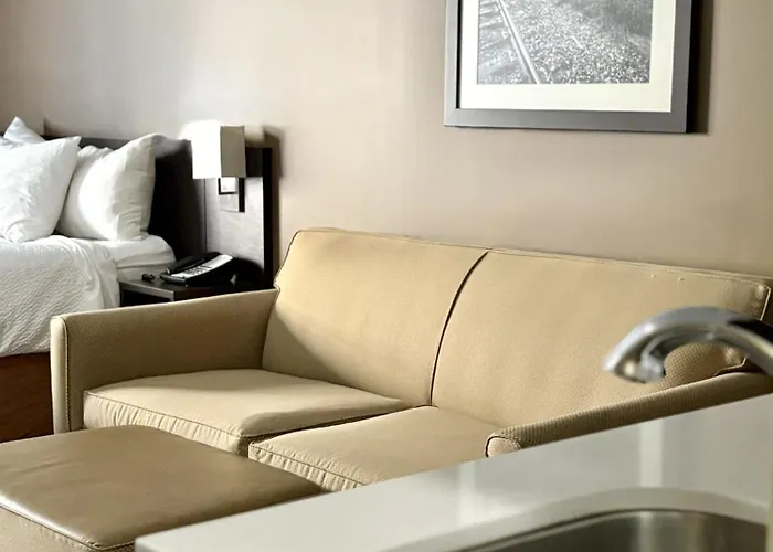 Microtel Inn & Suites By Wyndham Whitecourt