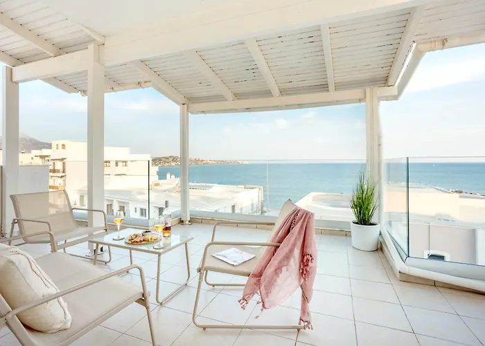 Coral Hotel - Hotelia Hospitality Group