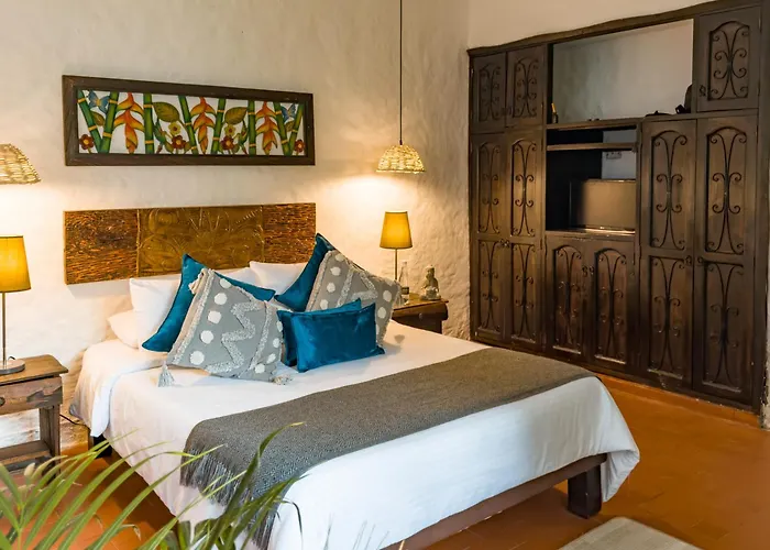 Linaje Salvaje Hotel Calarcá