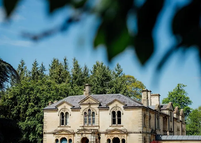 Beechfield House