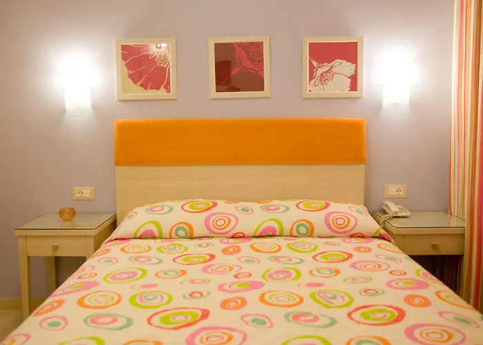 Amaryllis Hotel Apartments