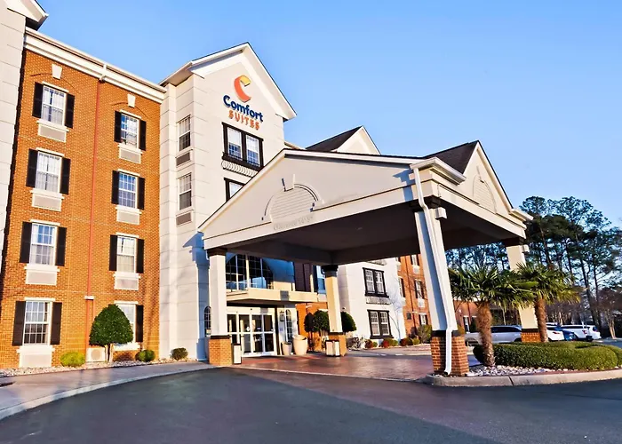 Comfort Suites Airport
