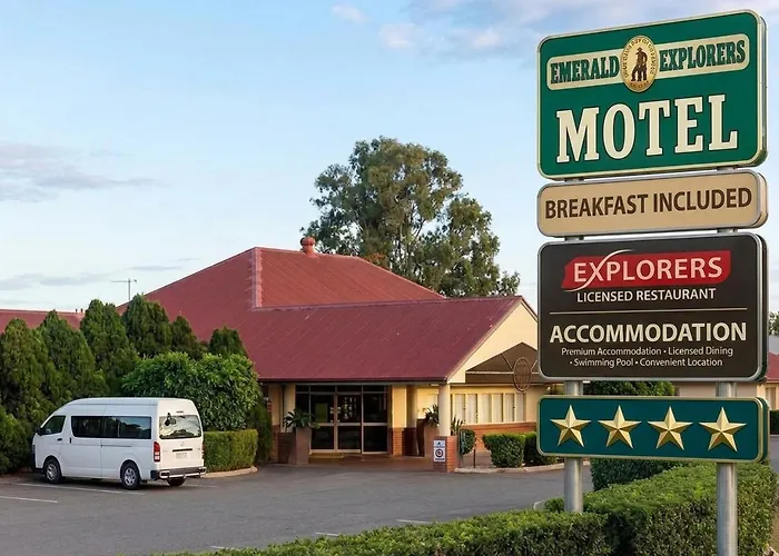 Emerald Explorers Inn