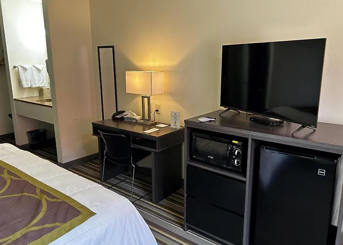 Super 8 By Wyndham Nebraska City
