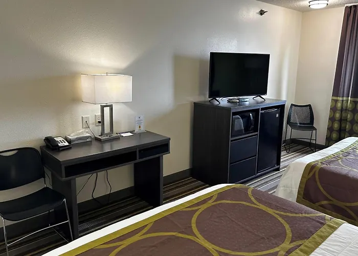 Super 8 By Wyndham Nebraska City Percival