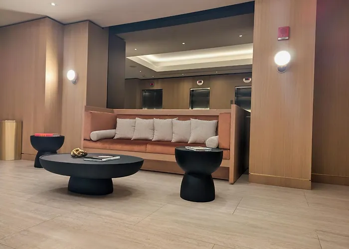 Aura Hotel Times Square