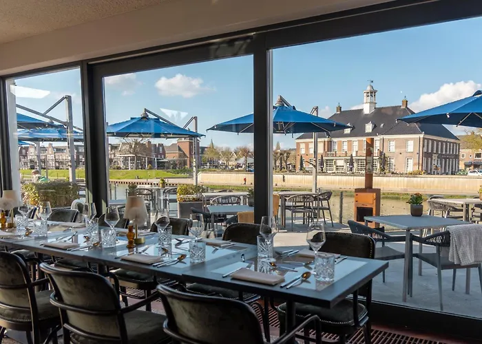 De Zon Hotel & Restaurant By Flow