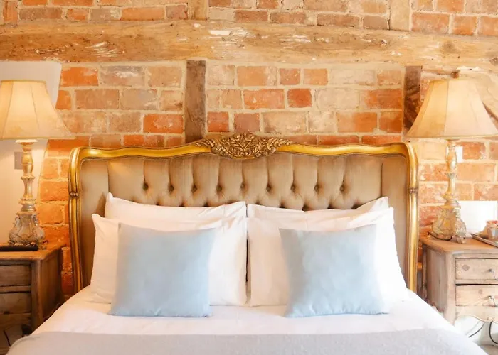 Broad Leys Hotel Aylesbury 