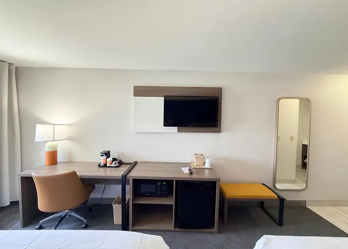 Comfort Inn Evansville East