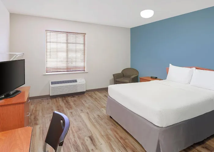 Woodspring Suites Council Bluffs