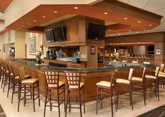 Embassy Suites By Hilton Franklin Cool Spring