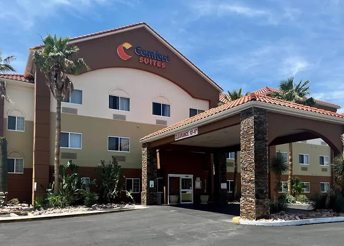 Comfort Suites Sports Complex