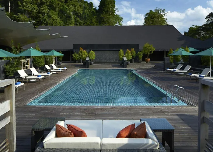 Mulu Marriott Resort