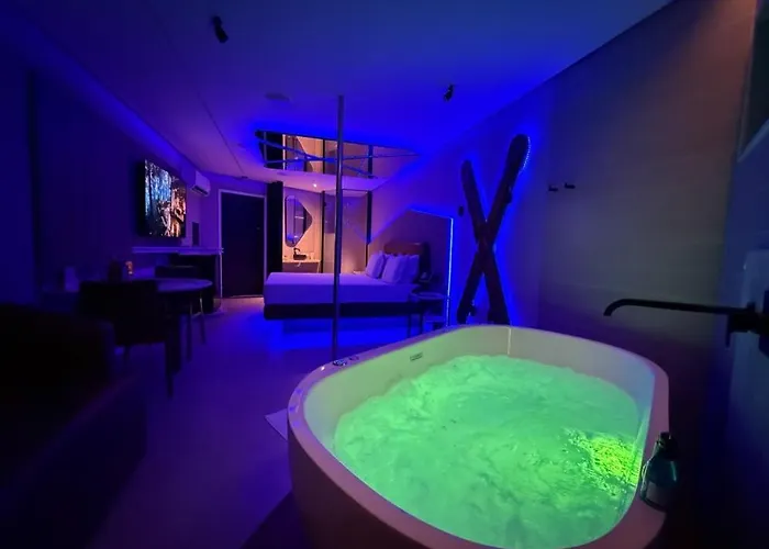 Nexos Motel Tamarineira (Adults Only)