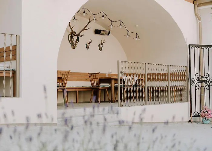 Boutiquehotel Zum Goldenen Hirschen