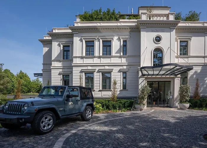 Hotel Petit Bois - Adults From 14 Balatonfured