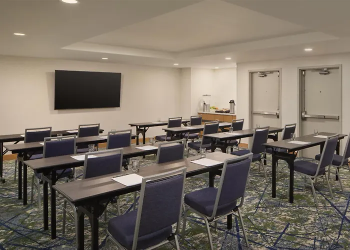 Doubletree By Hilton Gainesville