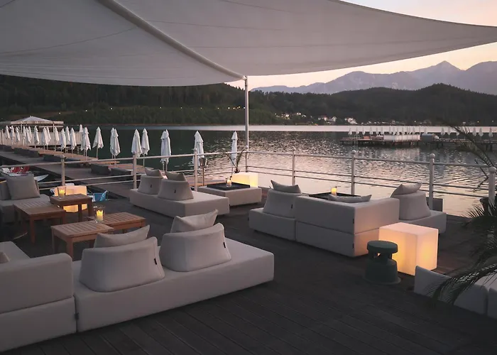 Amerika-Holzer Hotel&Resort