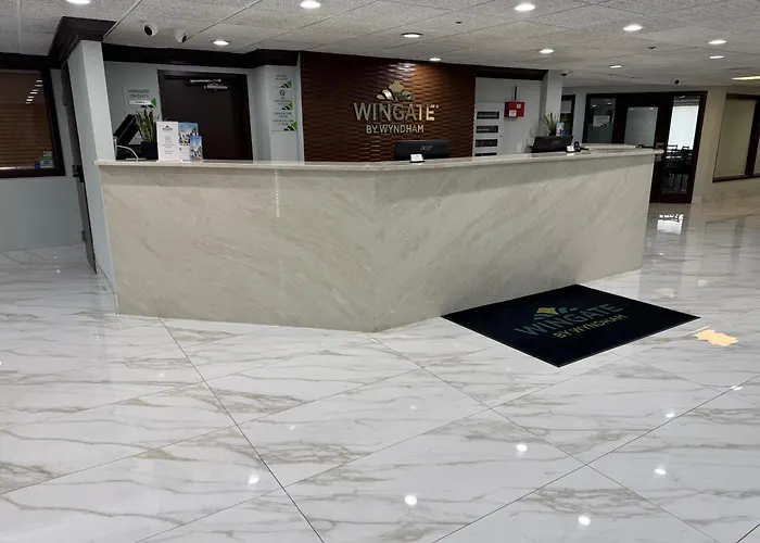 Wingate By Wyndham Livonia