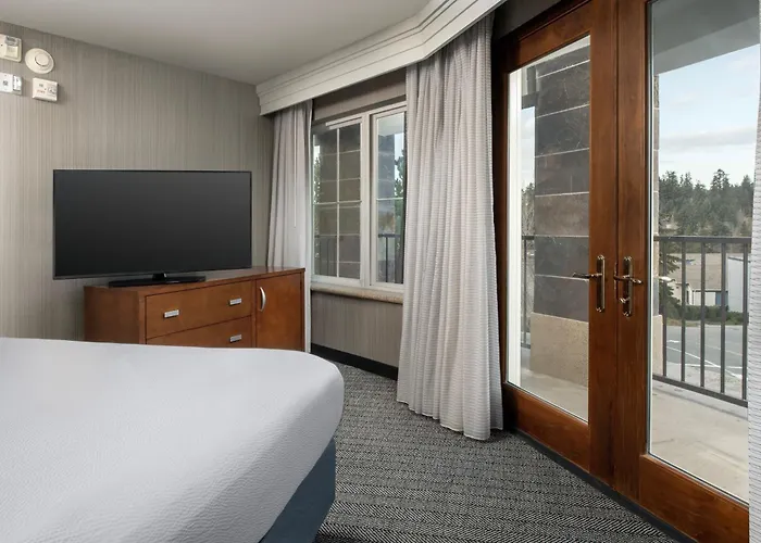 Courtyard By Marriott Seattle Kirkland