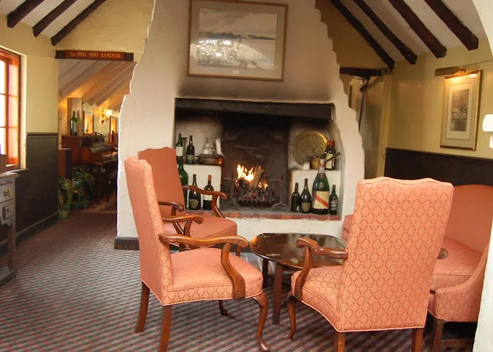 Fourways Inn