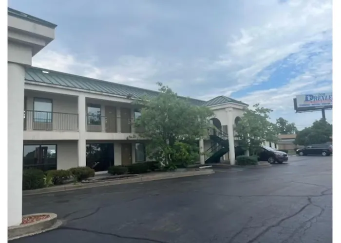 Studio 6 Suites Louisville Ky Airport/Expo Center