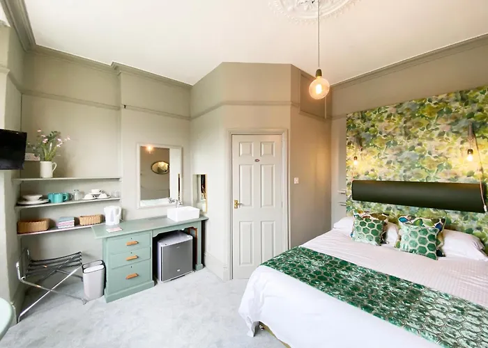 Sundial Stays Kendal
