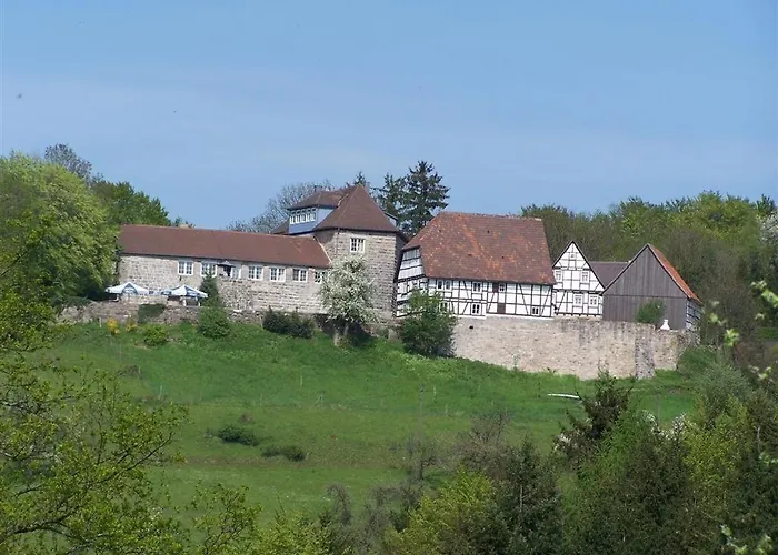 Hotel Garni BURG WALDENSTEIN
