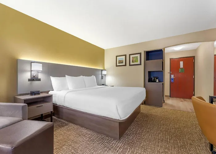 Comfort Suites Pittsburgh Airport Robinson Township 