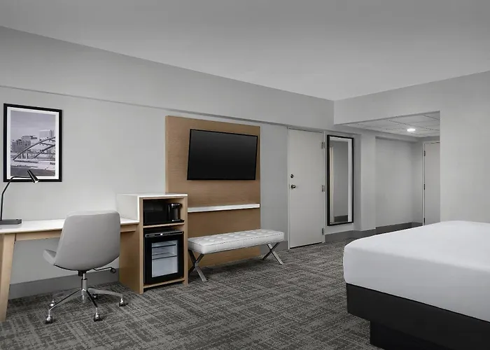 Radisson Hotel Cedar Rapids