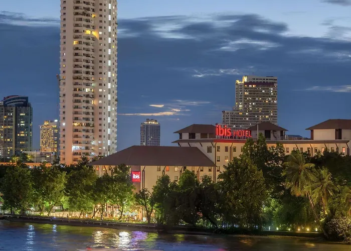 Ibis Bangkok Riverside