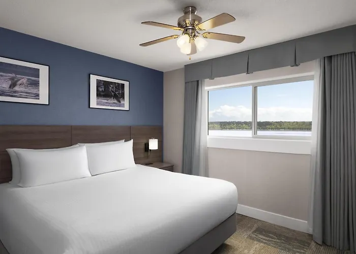 Anchor Inn And Suites
