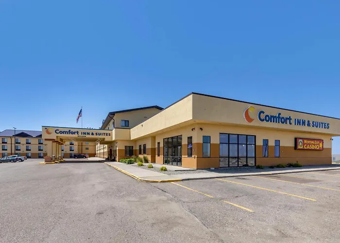 Comfort Inn & Suites Gateway To Glacier National Park Shelby