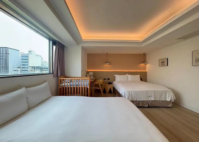 Fooyee Hotel - Taichung Train Station