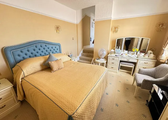 Hotel Riviera