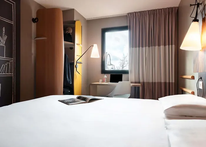 Ibis Rouen Centre Champ De Mars