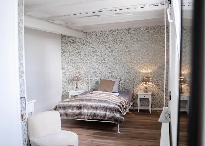 Landsitzhotel und Seminarium Peterhof