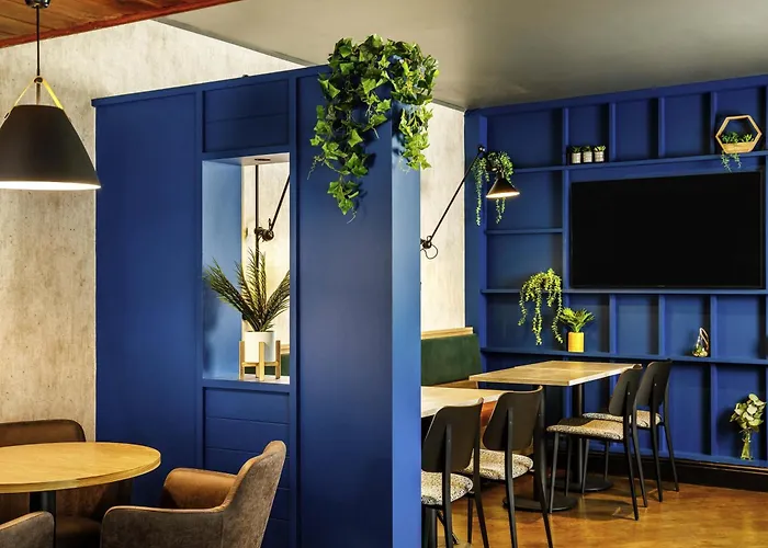 Ibis Wakefield East-Castleford