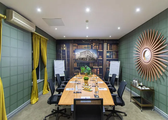 Grand Daddy Boutique Hotel