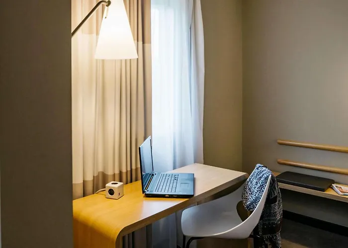 Ibis Quimper