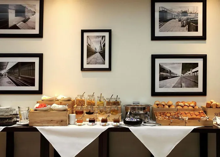 Mercure Hanoi La Gare Hotel