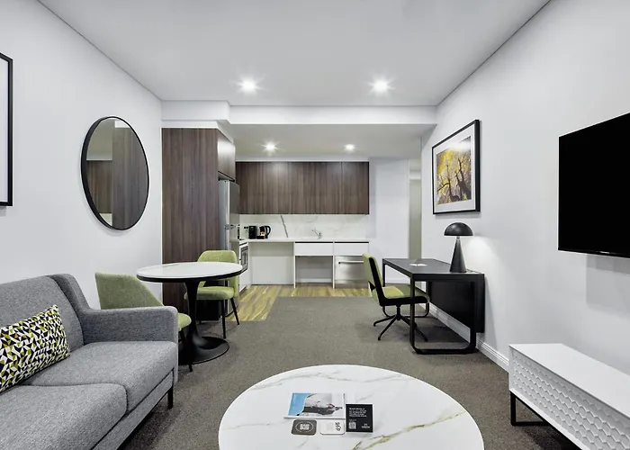 Meriton Suites North Sydney