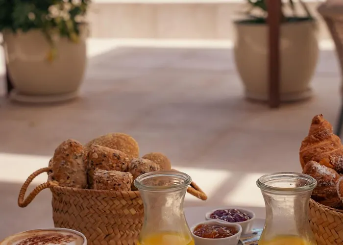 Ynaira Hotel & Spa