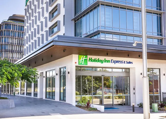 Holiday Inn Express & Suites Sunshine Coast By Ihg