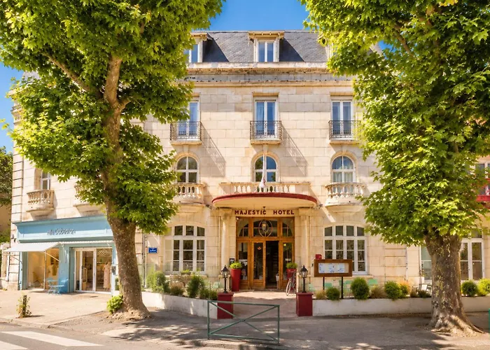 Logis Hotel Majestic Chatelaillon Plage - La Rochelle