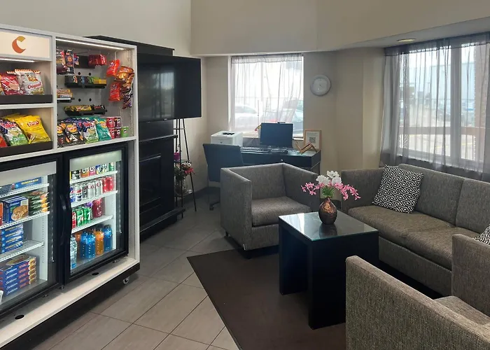 Comfort Inn Saskatoon Centre