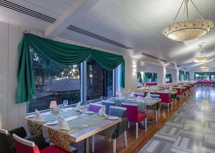 Rixos Sungate - The Land Of Legends Access